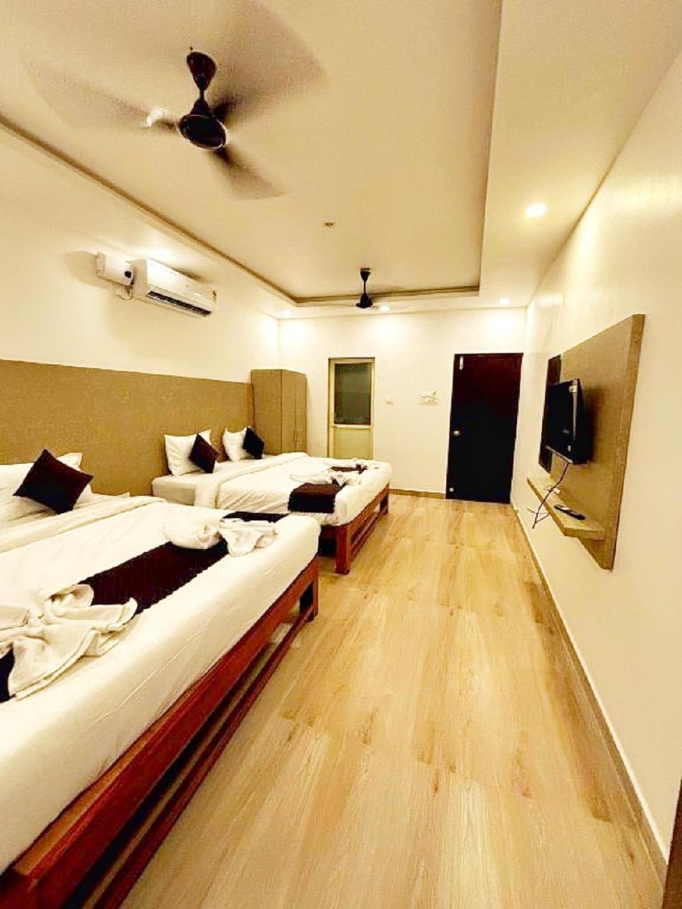 Baga Beach Way Ngoại thất bức ảnh