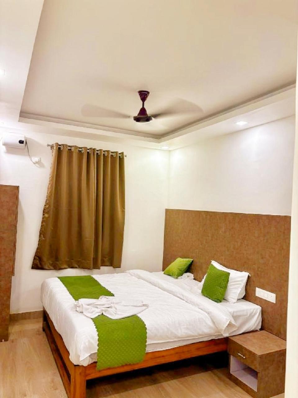 Baga Beach Way Ngoại thất bức ảnh